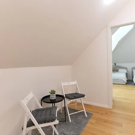 Апартаменты Luxury Modern With View Прага