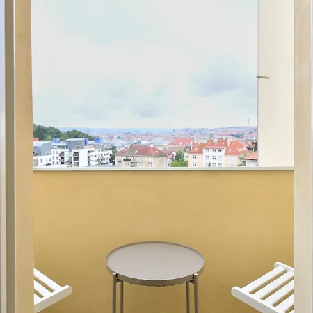 Luxury Modern With View Апартаменты *