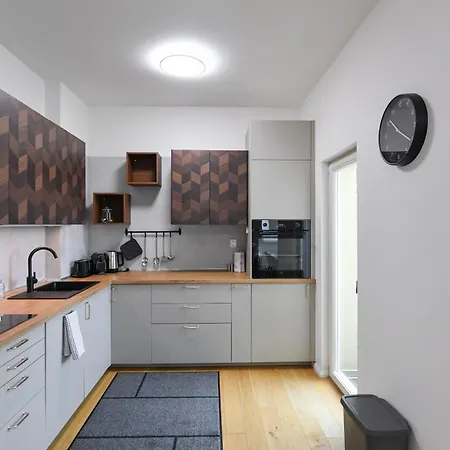 Luxury Modern With View * Прага
