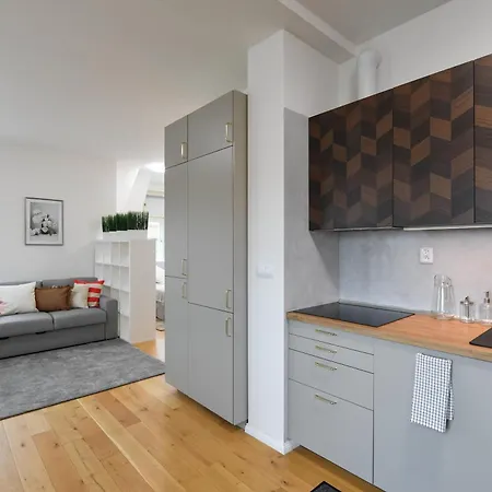 Luxury Modern With View Апартаменты Прага