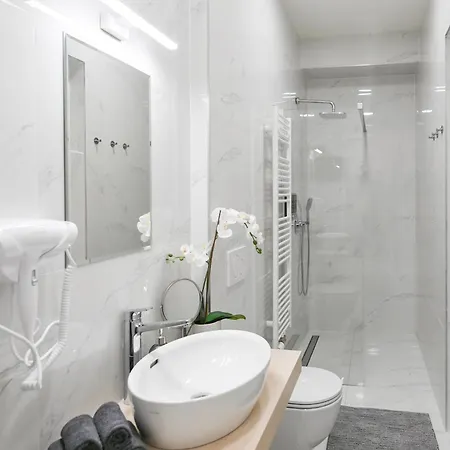 Luxury Modern With View Прага