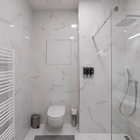 Апартаменты Luxury Modern With View *
