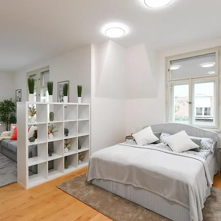 Апартаменты Luxury Modern With View Прага