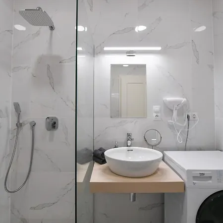 Luxury Modern With View Апартаменты Прага