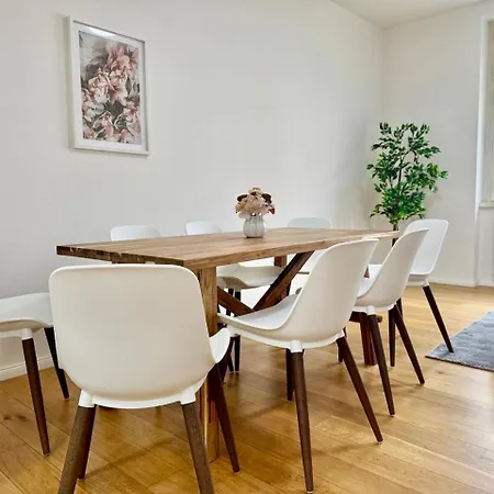 Апартаменты Luxury Modern With View Прага