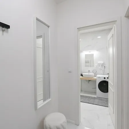 Luxury Modern With View * Прага
